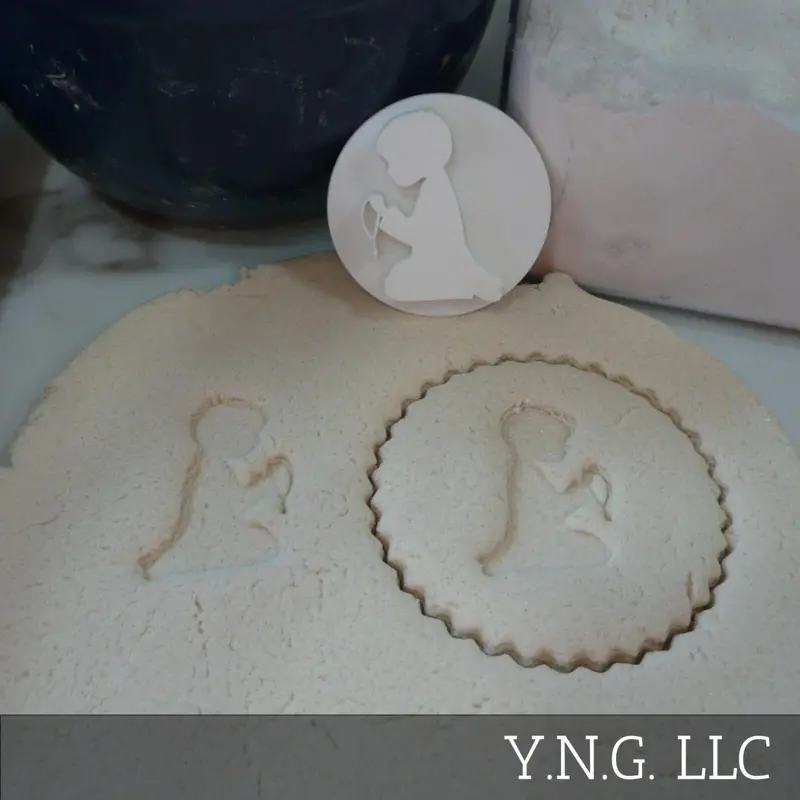 Boy Kneeling In Prayer Communion Cookie Embosser – Usa-Made Religious Baking Stamp Pr5564 1