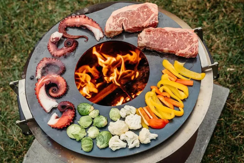 Breeo Searplate Griddle – X30 Heavy-Duty Cast Iron Surface 1