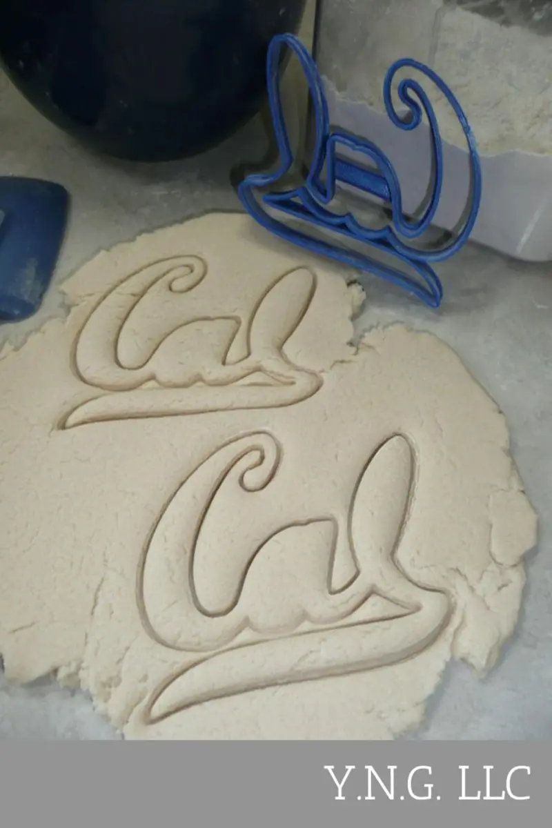 Cal Athletics Cookie Cutter – University Of California Sports-Themed Baking Shape, Usa-Crafted 1
