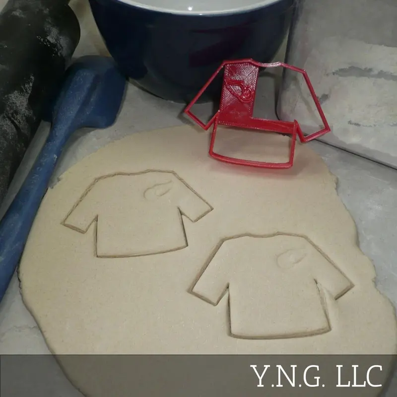 Detroit Red Wings Hockey Jersey Cookie Cutter – Usa-Made Sports Baking Die Pr4743 1
