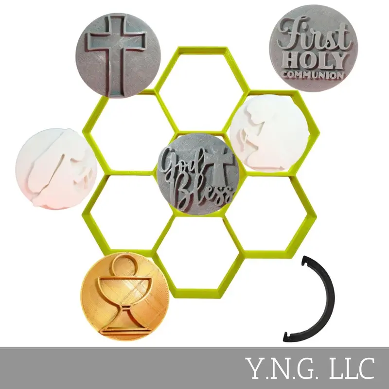 First Communion Hexagon Kit: 8 Cookie Stamps & Cutters (Pr9066) 1
