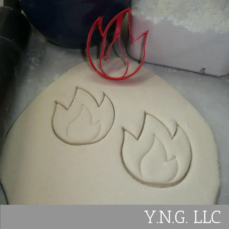 Flame & Bonfire Cookie Cutter – Dynamic Fire Motif, Usa-Crafted 1