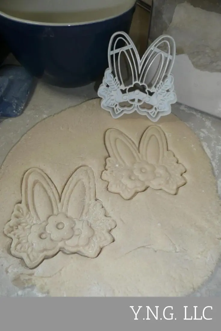Floral Bunny Cookie Cutter – Easter Rabbit Silhouette With Integrated Flower Details 1
