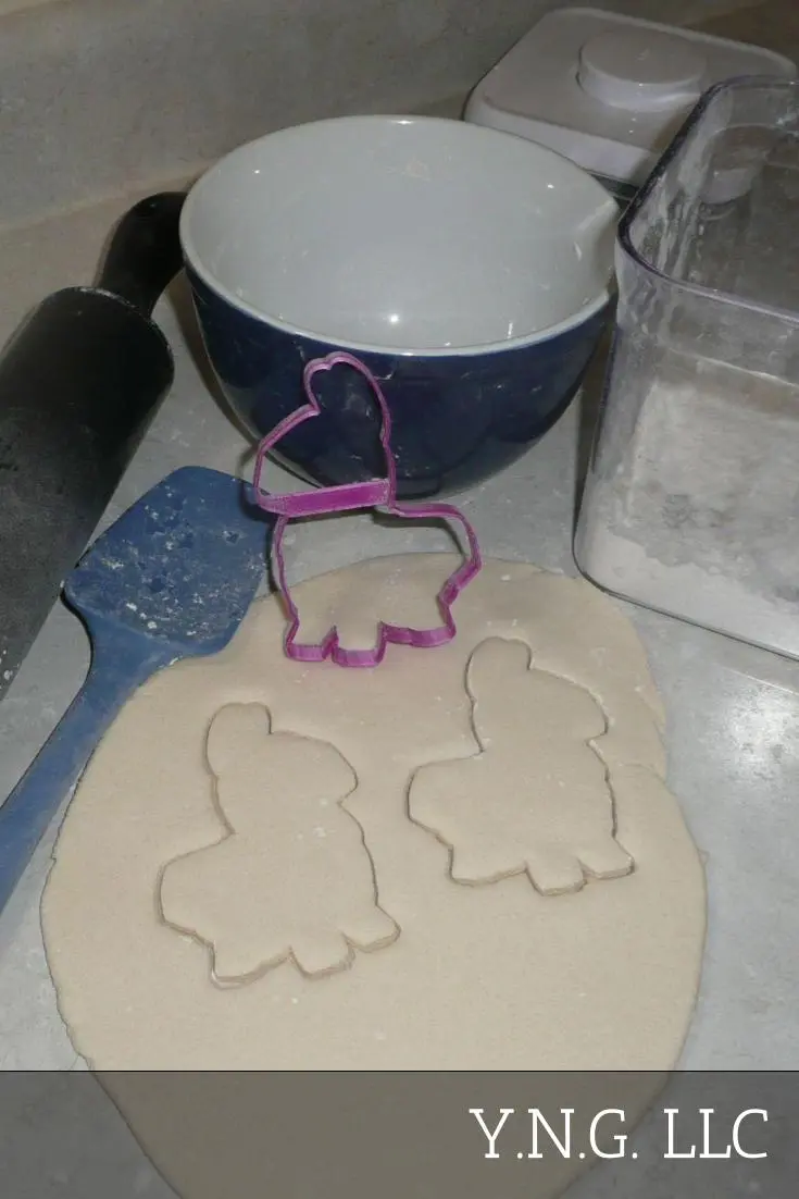 Fortnite Battle Royale Llama Cookie Cutter – Video Game-Themed Baking Tool 1