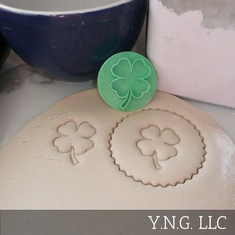 Four-Leaf Clover Cookie Embosser – Lucky Charm Baking Stamp, Usa-Made Pr5519 1