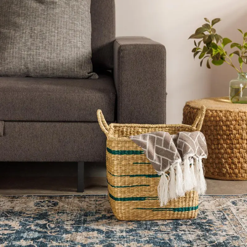 Home.Life Seagrass Square Basket – Fern-Tone Abstract Line Detail 1