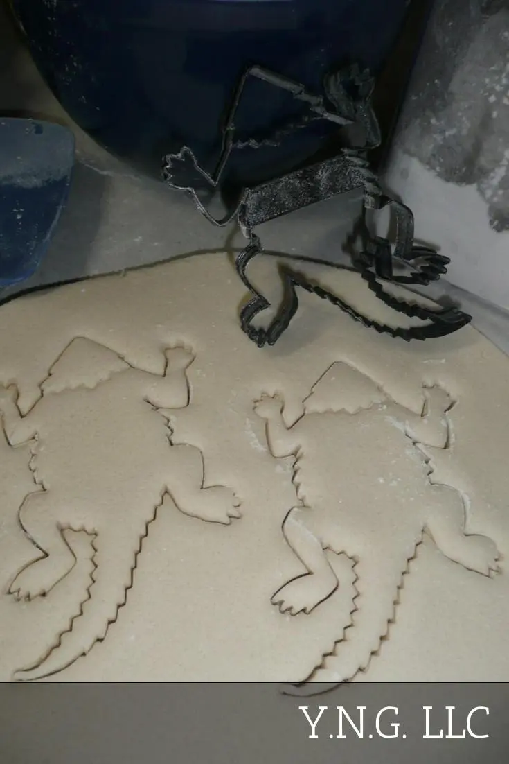 Horned Frog Cookie Cutter – Tropical Toad & Lizard Silhouette, Amphibian Animal Design, Usa-Made 1