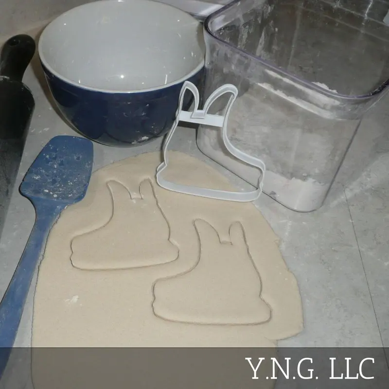 Ice Hockey Skate Cookie Cutter – Winter Sports & Athletic Equipment Baking Shape 1