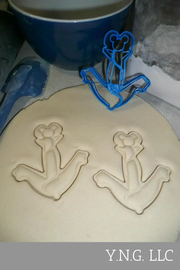 Mickey Mouse Head Shaped Like A Nautical Anchor – Playful Character Mold 1