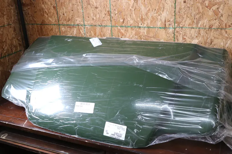 Oem Green Front Hood Fender For Kawasaki Mule 3500 (2001–2003, Part #35004-0007-6L) 1