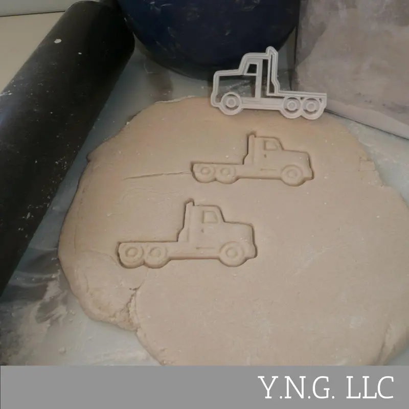 Semi-Truck Tractor Cookie Cutter – Precision-Detailed Usa-Made Vehicle Shape Pr5282 1