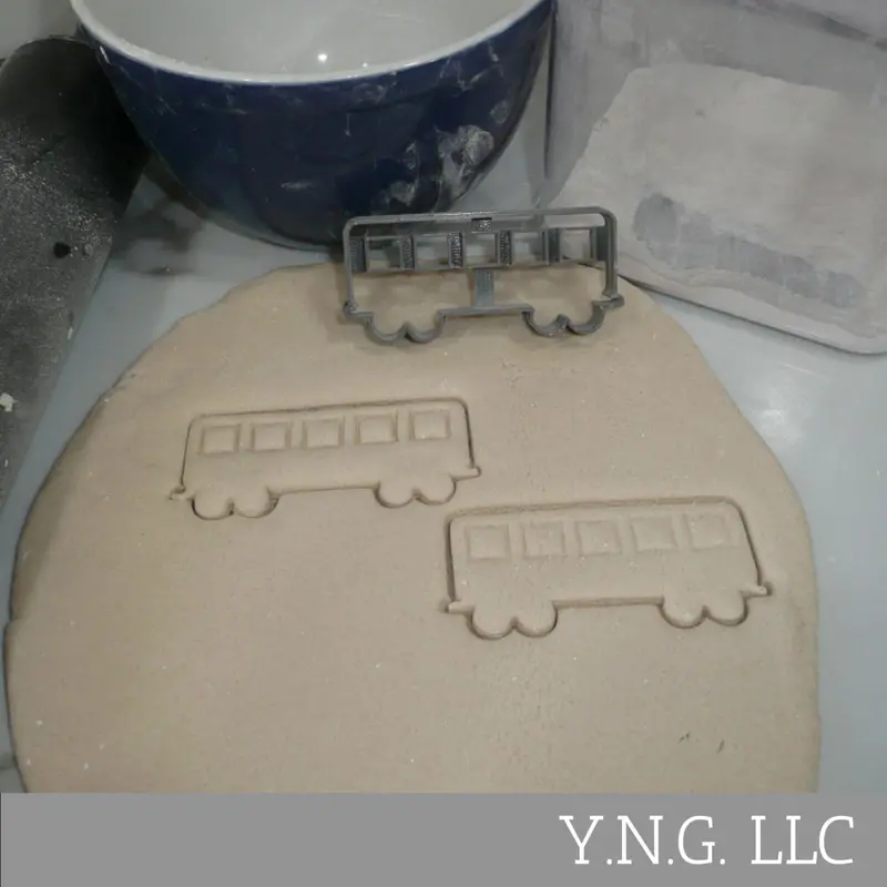 Single-Section Passenger Train Car Cookie Cutter – Classic Rail Travel Baking Tool, Usa-Made 1