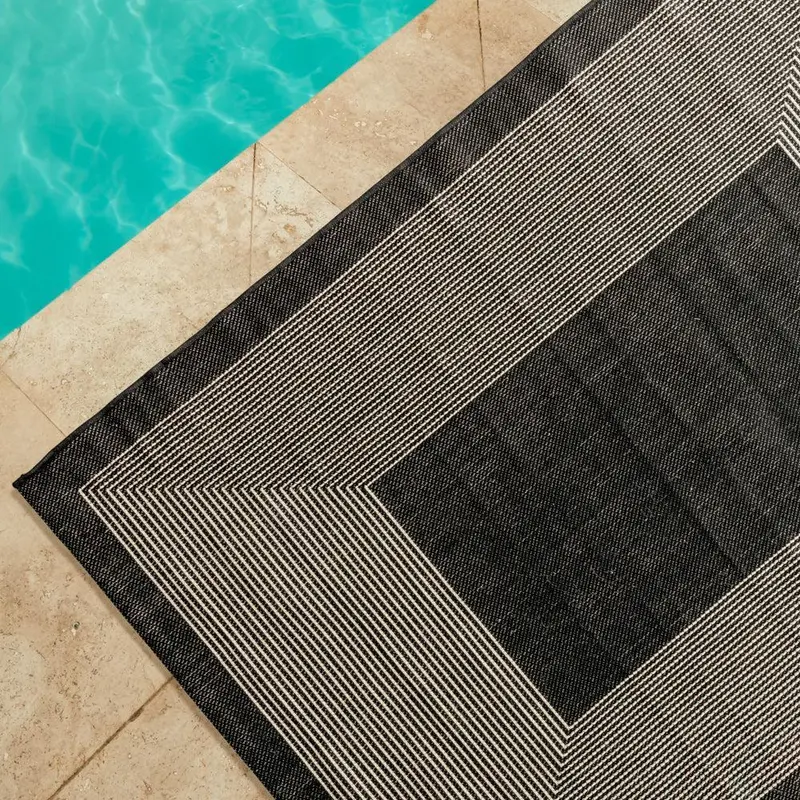 Spring Twilight Indoor/Outdoor Rug In Black – All-Weather Patterned Mat 1