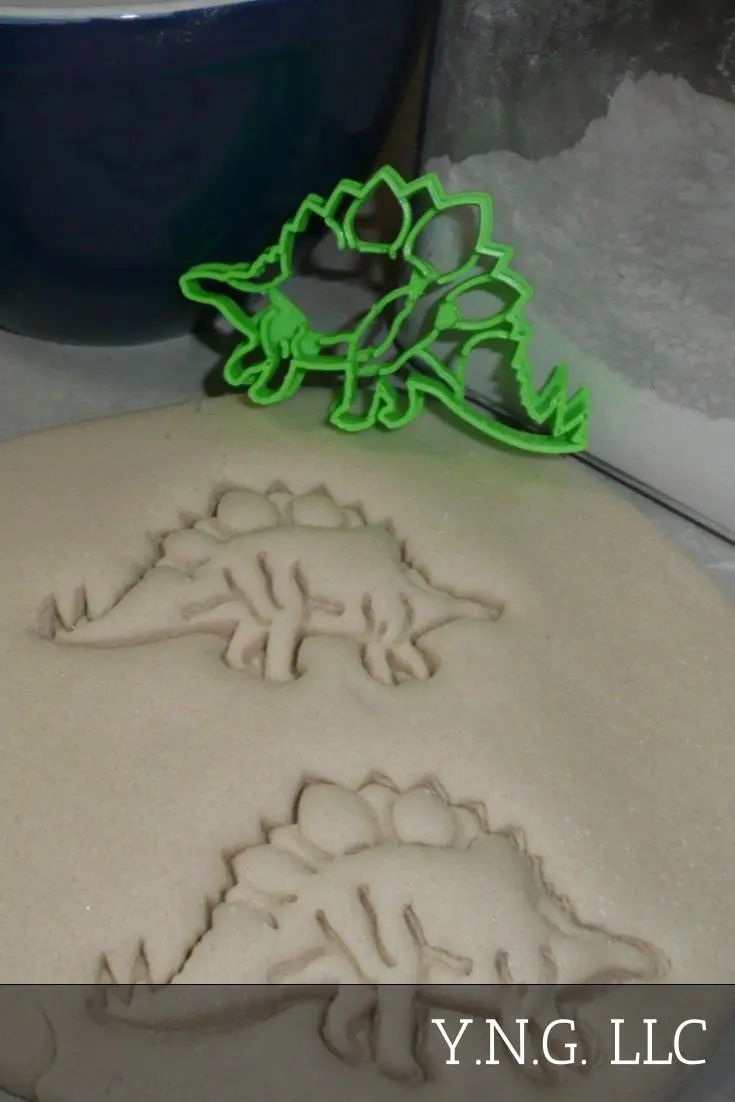 Stegosaurus Jurassic Cookie Cutter – Spiked Dinosaur Silhouette, Handcrafted In Usa (Pr2398) 1