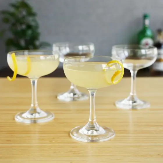 True Coupe Cocktail Glasses Set (4-Piece) 1