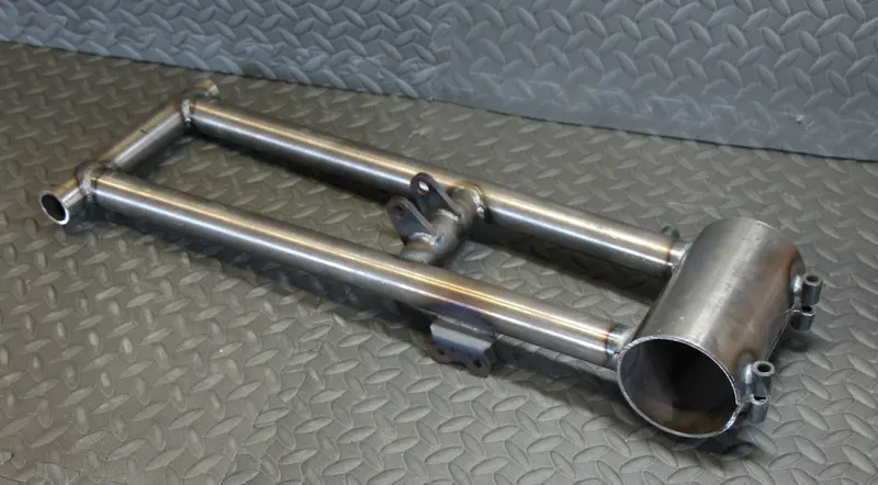 Tyson Racing Chromoly Banshee Swingarm – Round Style, -2" Negative Offset (1987–2006) 1