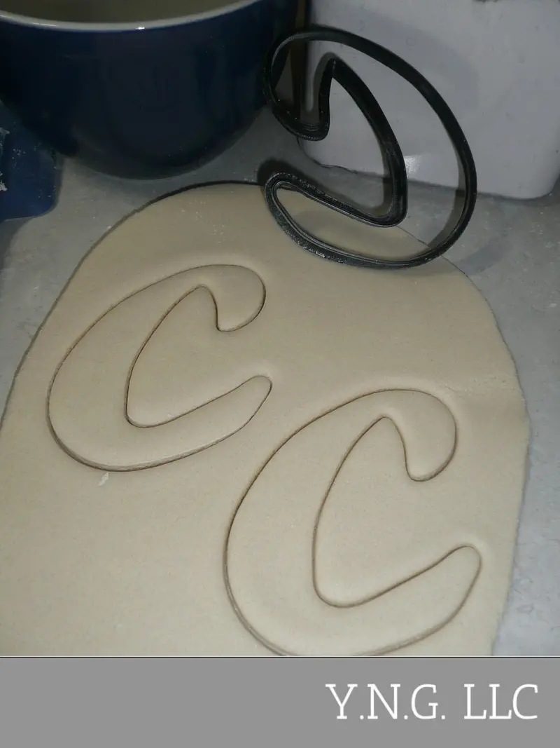 Uppercase Letter C Swirled Stylish Alphabet Cookie Cutter – Usa-Made Pr3330 1