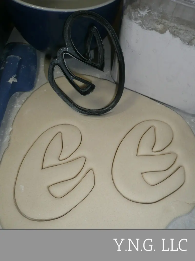 Uppercase Letter E Classic Yet Ornate Alphabet Cookie Cutter – Usa-Made Pr3332 1