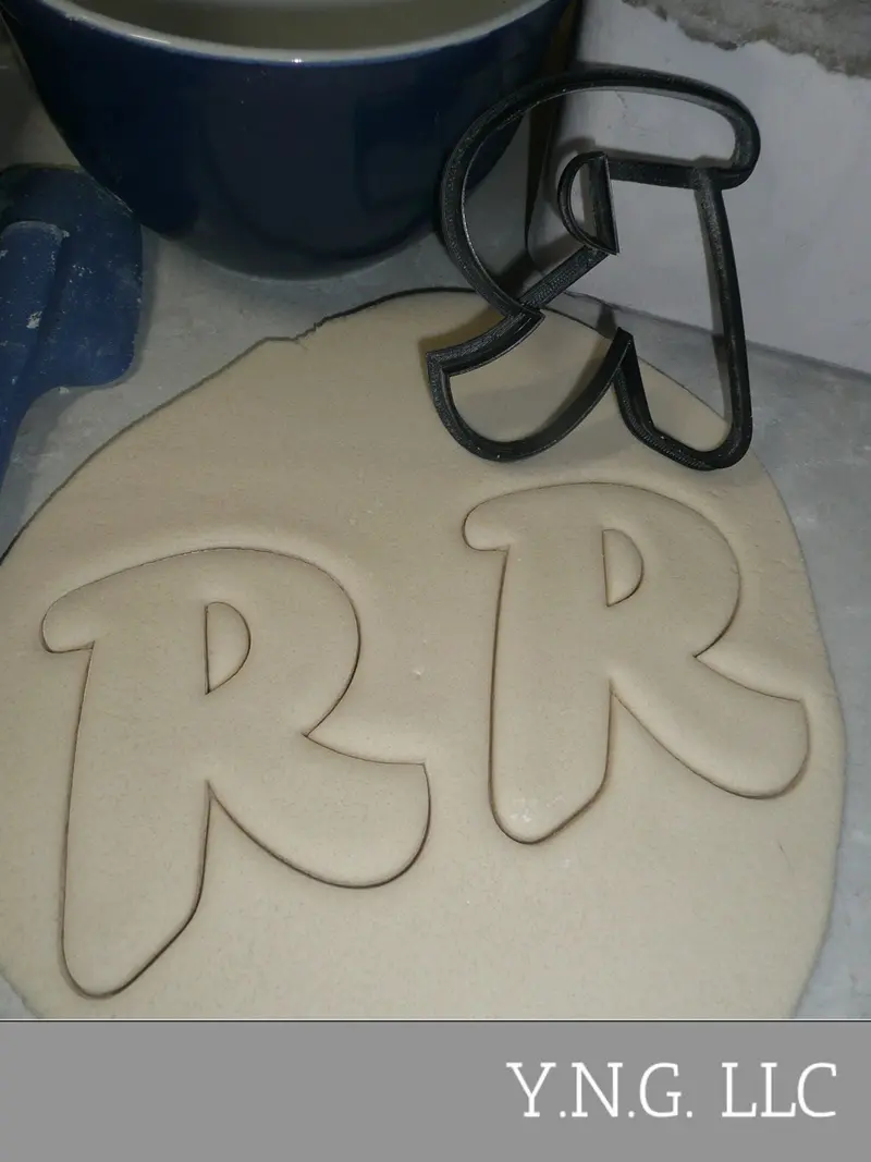 Uppercase Letter R Cookie Cutter – Ornate Stylized Alphabet Baking Template 1