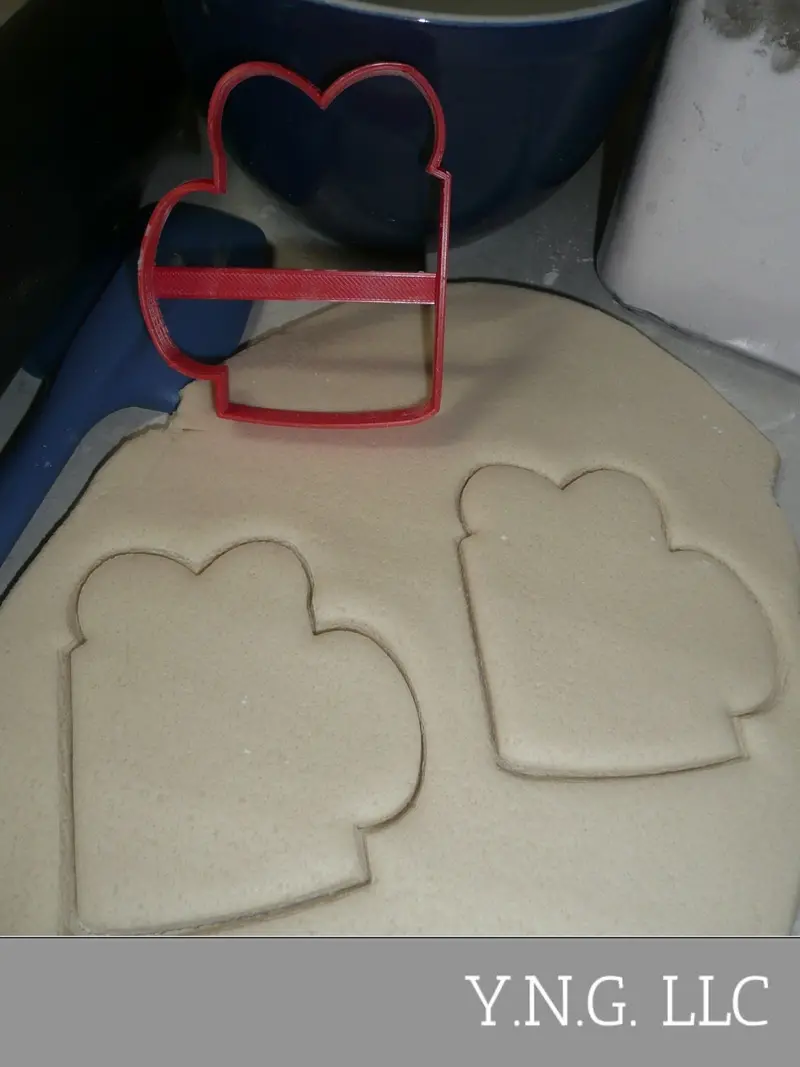 Valentine’S Mug Cookie Cutter – Heart-Embellished Coffee Cup Design 1