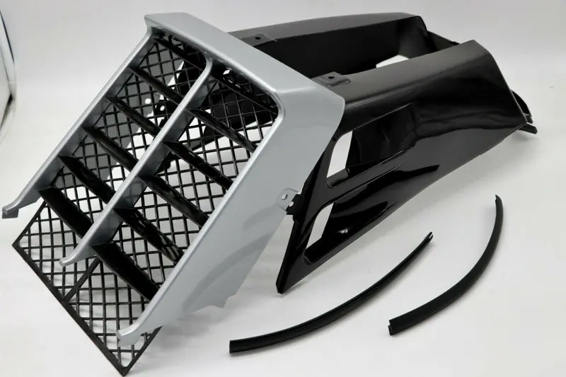 Vito'S Black & Silver Plastic Gas Tank Side Covers And Grille For 2002 Yamaha Banshee 1