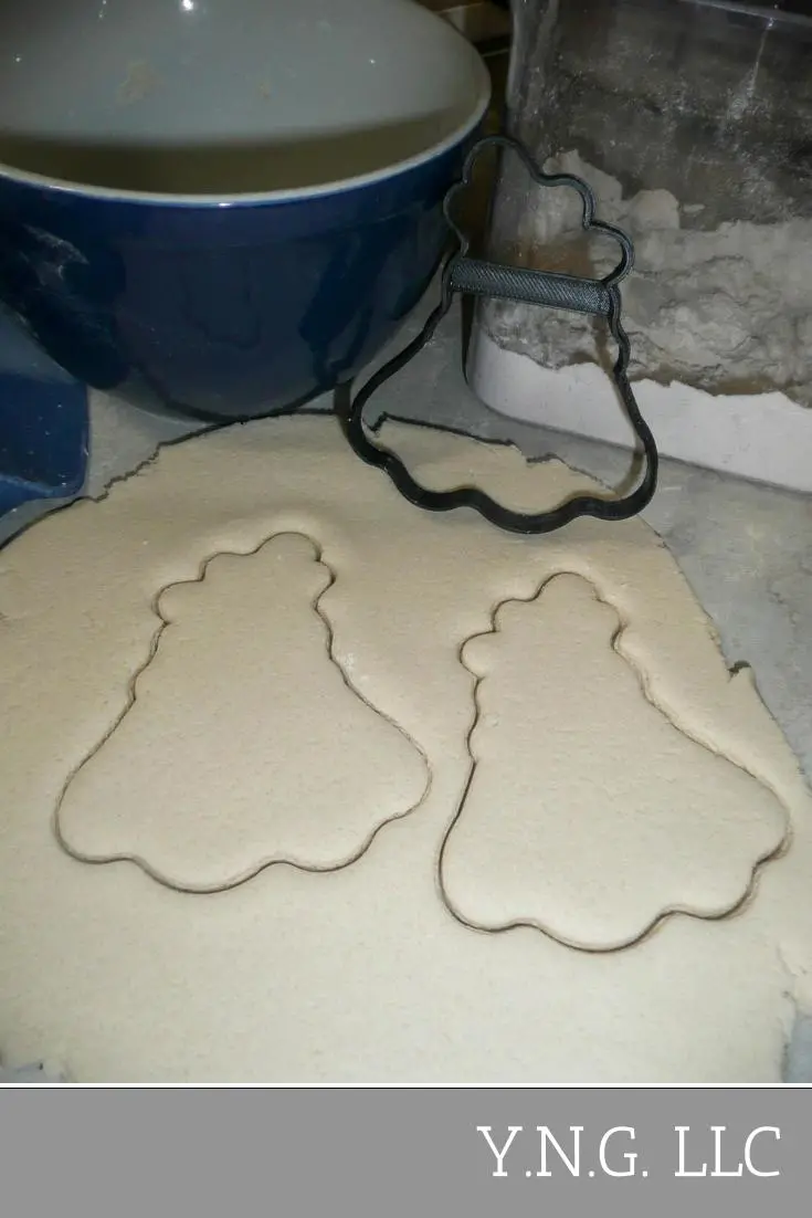 Volcano Cookie Cutter – Dramatic Lava Eruption Design, Earth Science-Themed Baking Tool 1