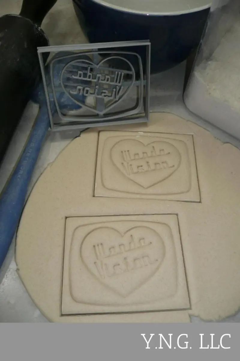Wandavision Vintage Tv Frame Cookie Cutter – Retro Show-Themed Baking Cutout Pr4248 1